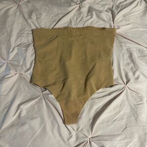 Honeylove Tan SuperPower Thong Tummy Control Shapewear